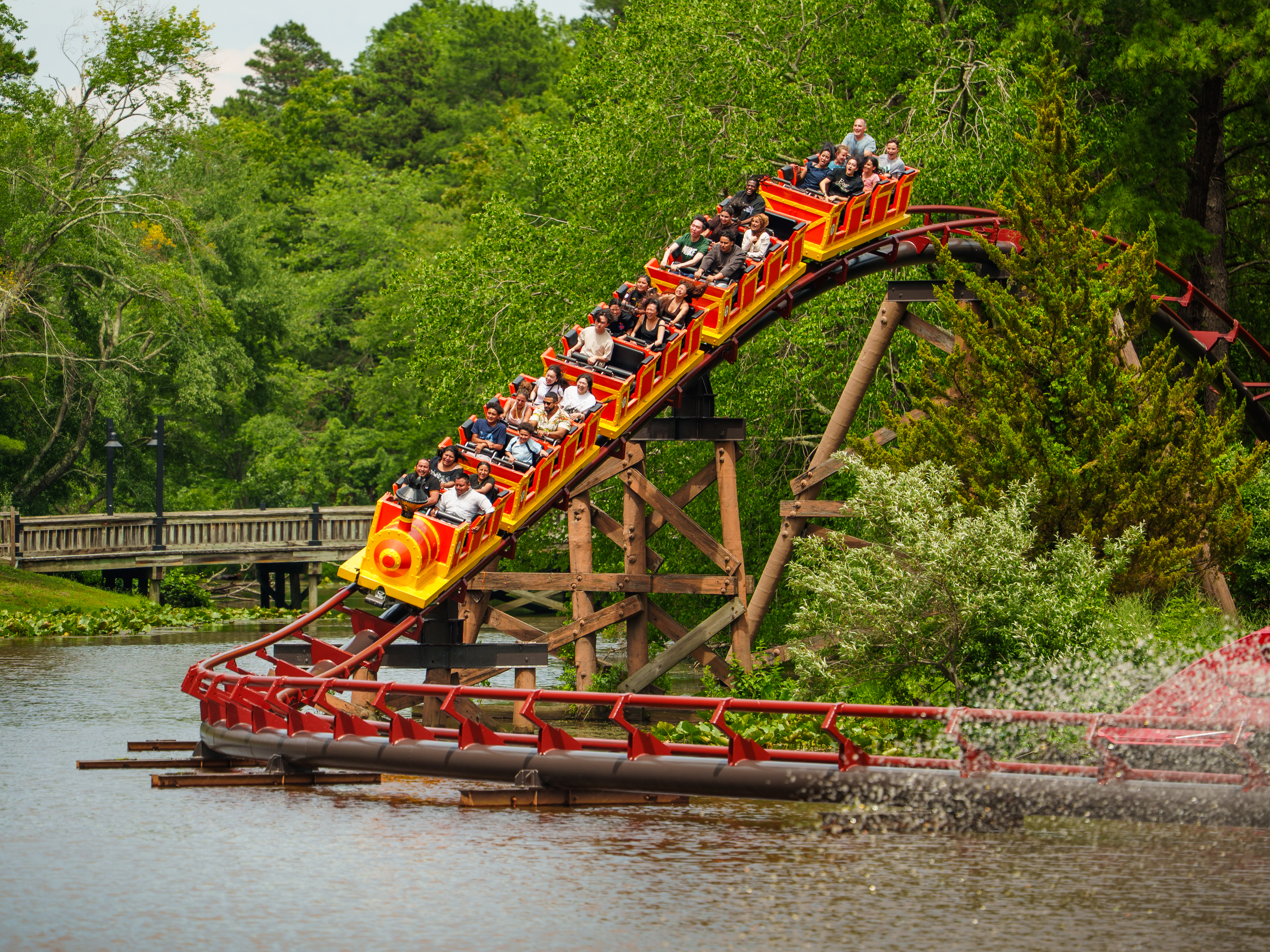 Six Flags Great Adventure Restores Runaway Train in Classic Colors